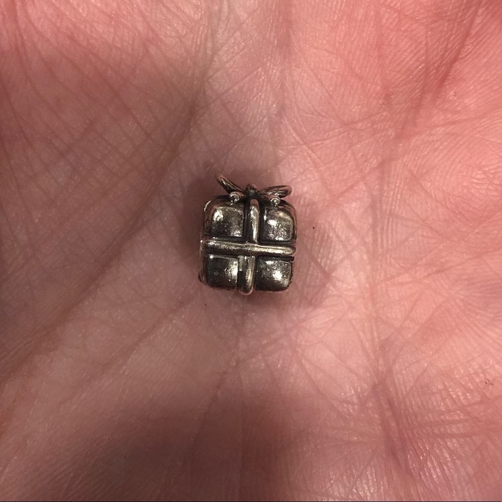 AUTHENTIC PANDORA CHARM